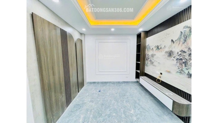 Bán nhà mặt phố Thọ Tháp, Dịch Vọng, Cầu Giấy, 45m2, 4 tầng, 11.8 tỷ, Sổ Đỏ